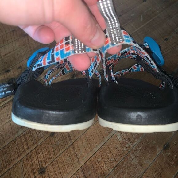 Chaco red & blue ortho kids 6 strappy arch support sandals